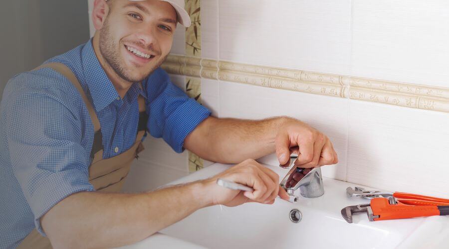 Kitchen Faucet Repair Service in Harrisburg, IL